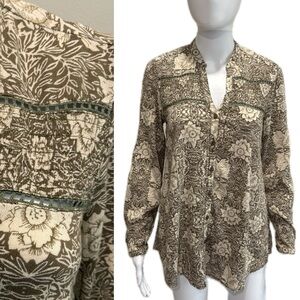 Sun & Shadow Floral Embroidered Long Sleeve Button Down Tunic Top Size Small